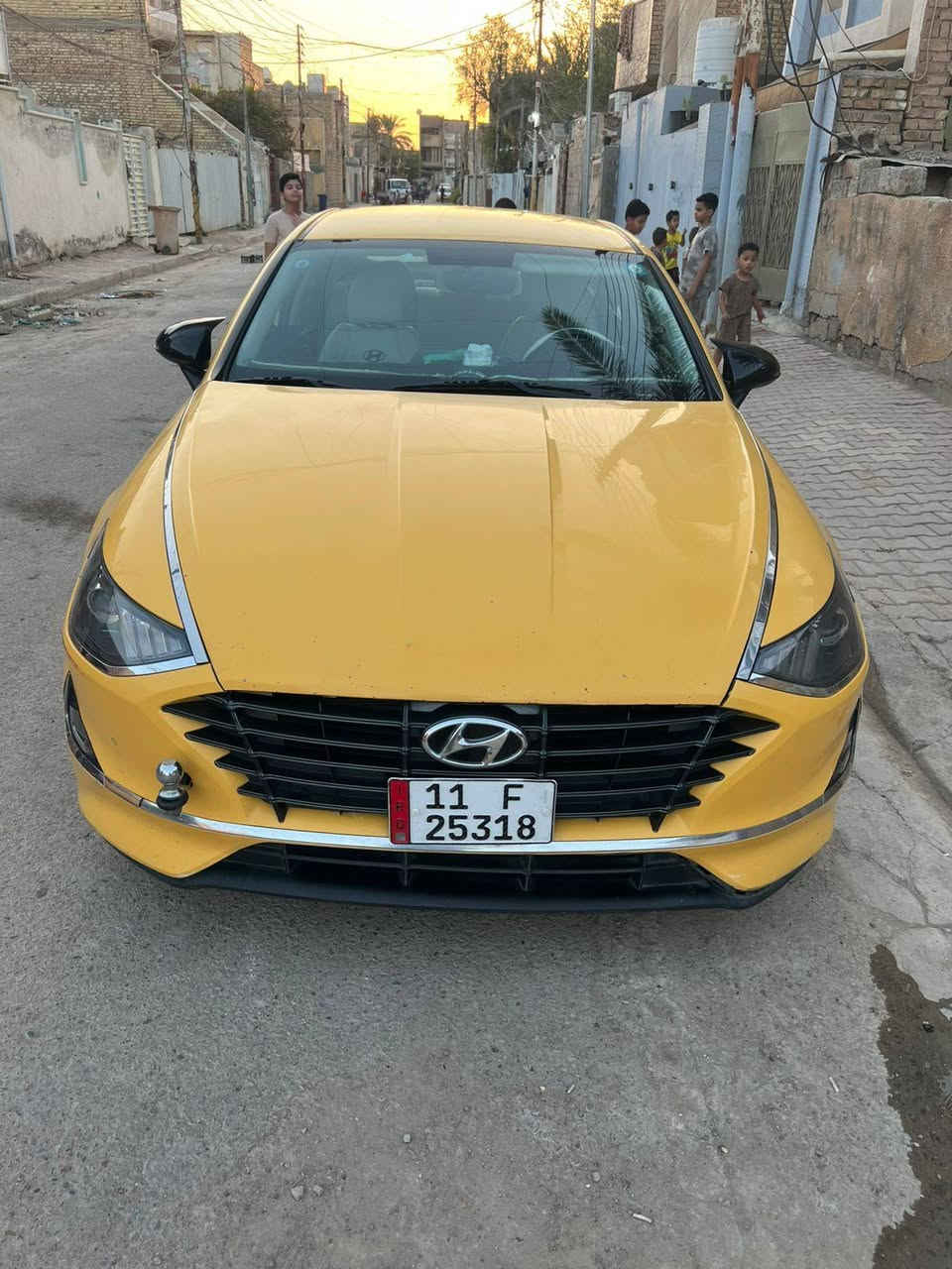 تكسي دبي23اصل باسمي ماشيه 240الف حقيقي حادثها بابتين مبدله وربع البنيد معمر*********** السعر 128 بغداد رقمها مكانها بغداد حسينيه الراشديه
