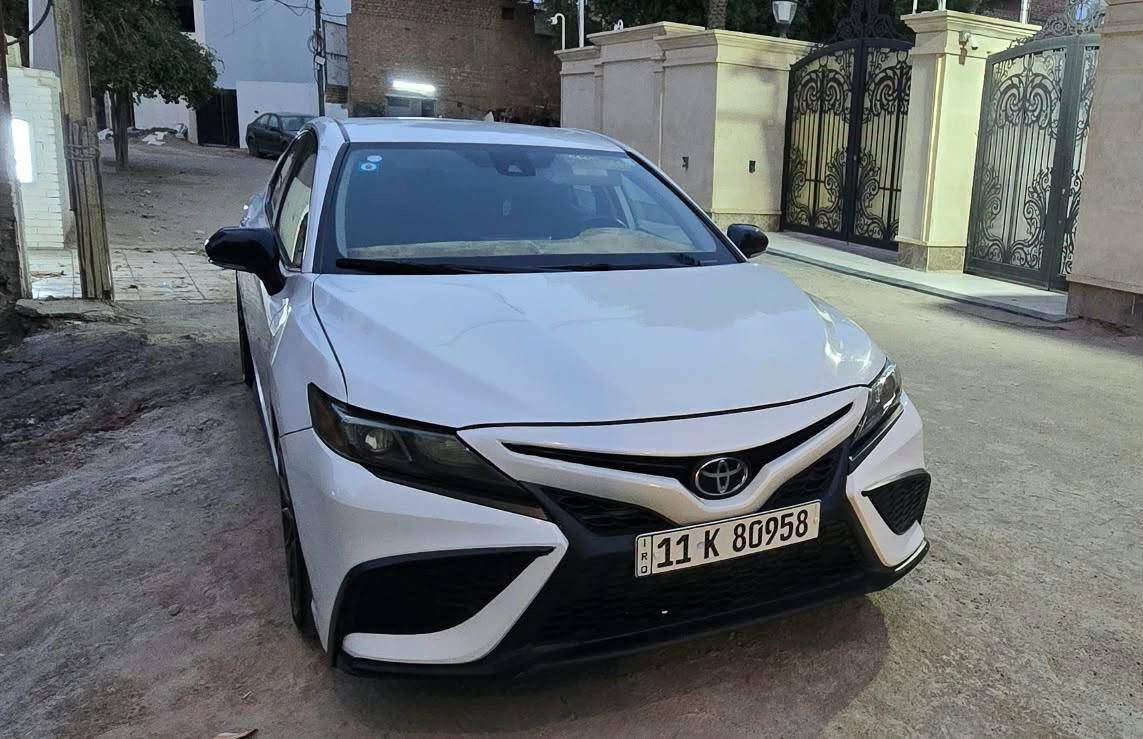 كامري SE • ٢٠٢٣ • رقم بغداد