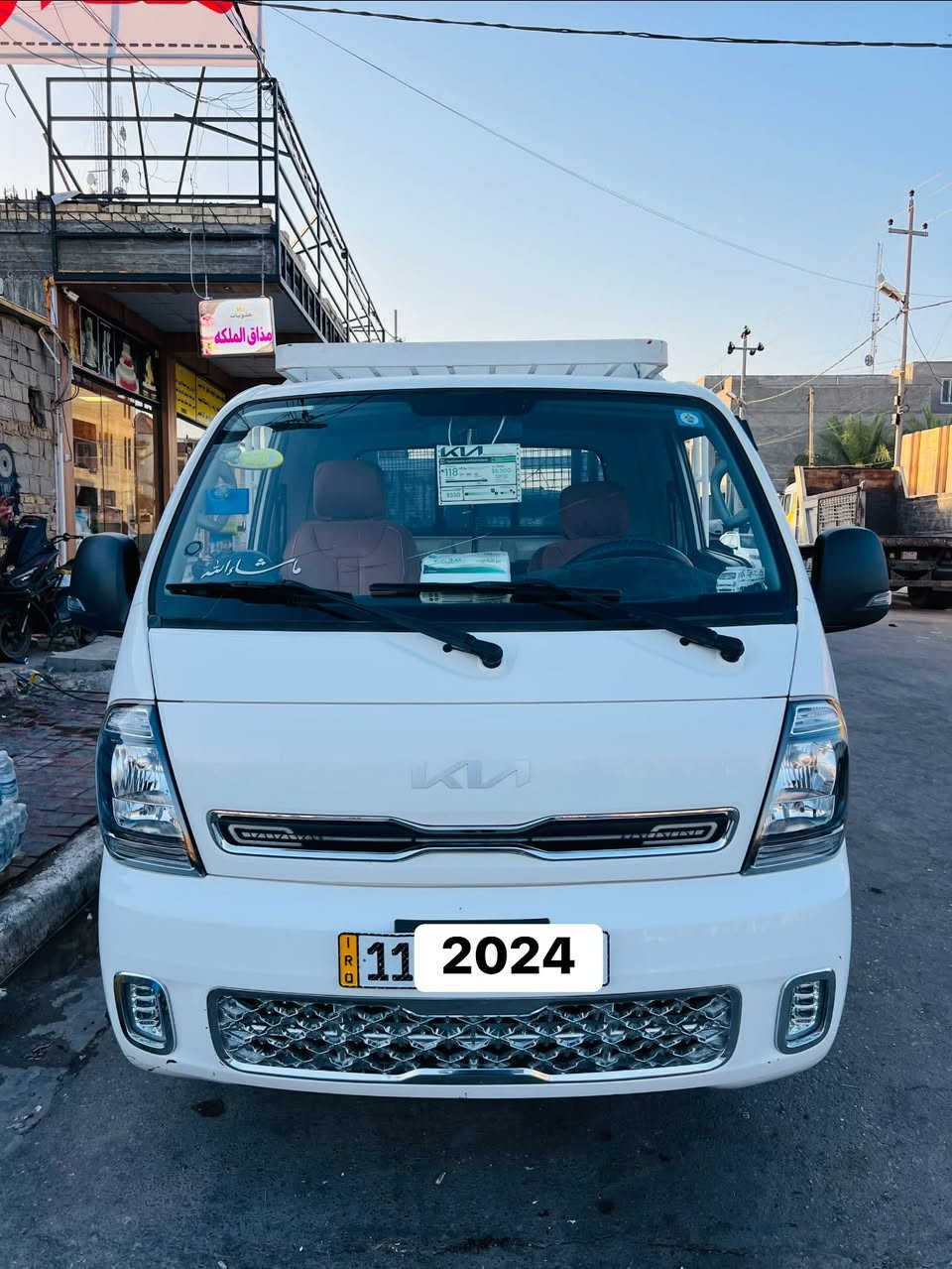 السلام عليكم كيا بنكو حمل نثيه 2024 للبيع ✅
مكفولة كفالة عامه فولل سستم 
🛑ملاحظة/السيارة وحدها للبيع بدون محجر🛑
رقم بغداد انگليزي دولي💜
سنويه بأسمي تحويل ثاني يوم👍
كفاله عامه  نضافه100٪؜✔️
تخم تاير جديد + سبير الشركه مانازل☑️
تبريد + تدفئه فولل✅
السياره جديدة السعر 160وبيه مجال قليل المكان طويريج رقم الهاتف/***********
