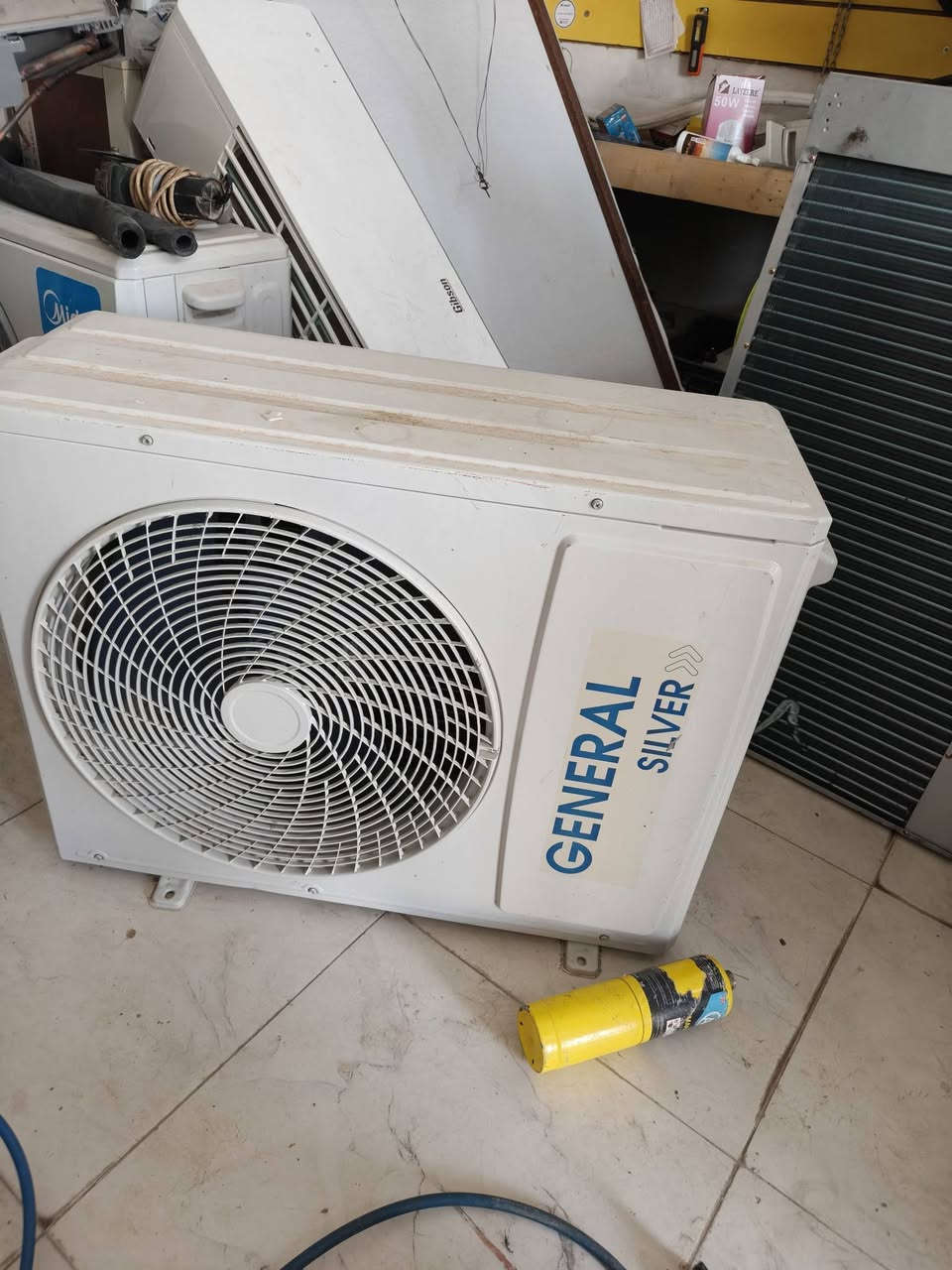 قطعة خارجية ميديا نضافة 99%
26000 BTU اكثر من طنين 

غاز 410 بدون اي تصليح كلهة بلادية 

السعر 250 الف قفل 

قطعة خارجية جنرال سلفر نضافة 100% غاز 410 نضيفة جداً السعر 200 الف 

***********

كربلاء حي الغدير
