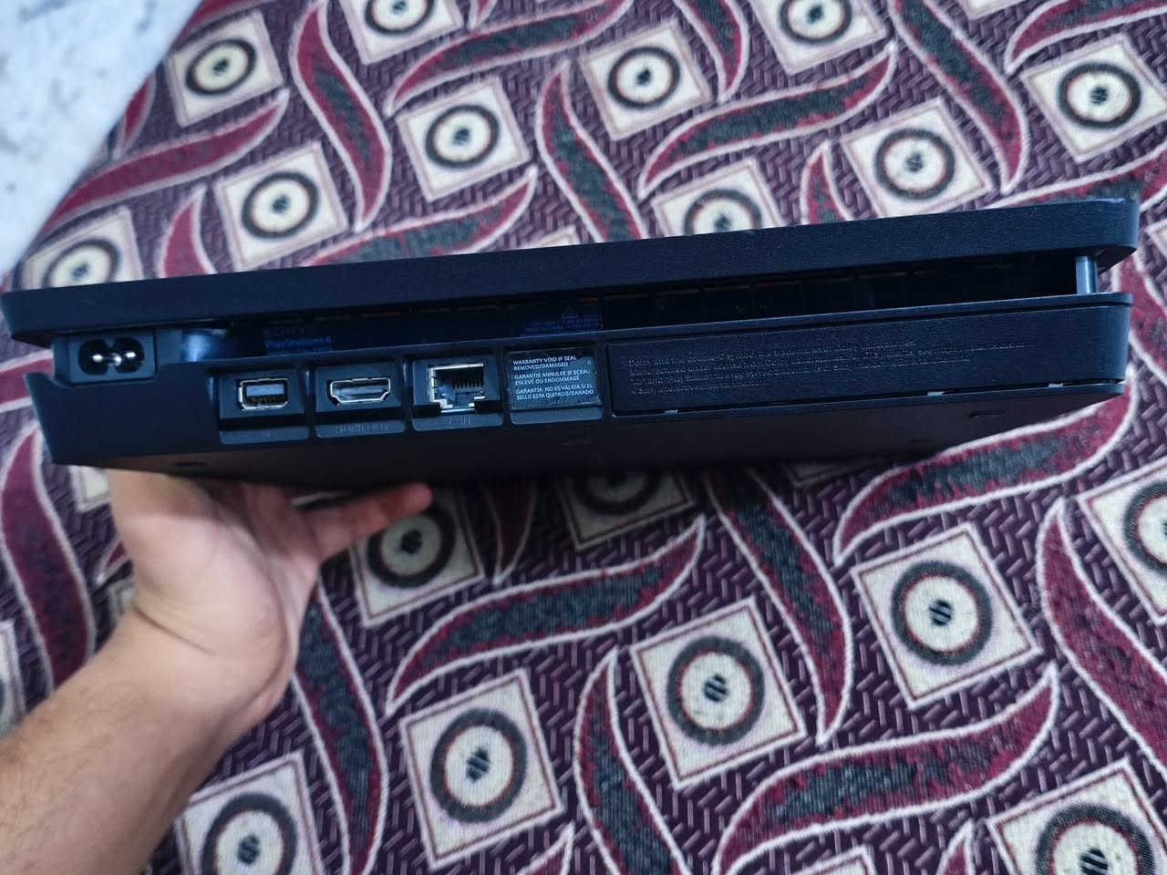 بلي 4 سلم اون لاين 

ذاكرة 512

نظافة 95٪ لوك ستيكر ممفتوح ويا العاب 

VIGOR
FARCRY4
THE LAST OF US جزئين قرص

ملحقات كاملة ويدة اصلية

مكاني نجف

سعر 275

للتواصل ***********
***********
