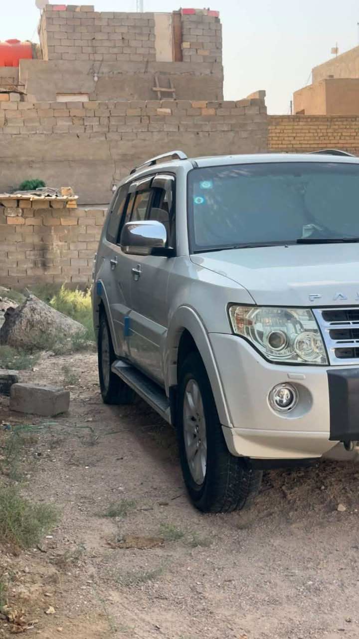 السلام عليكم
للبيع باجيرو حبتور 
معروفه مواصفات الحبتور
خليجي بدون اي ضرر 
مكينه 3.800 بحاله جيده
كير بحاله جيده 
تبريد خير من الله
رقم بغداد مميز 
السياره جاهزه
مكانها بغداد المحموديه
اي استفسار ***********
