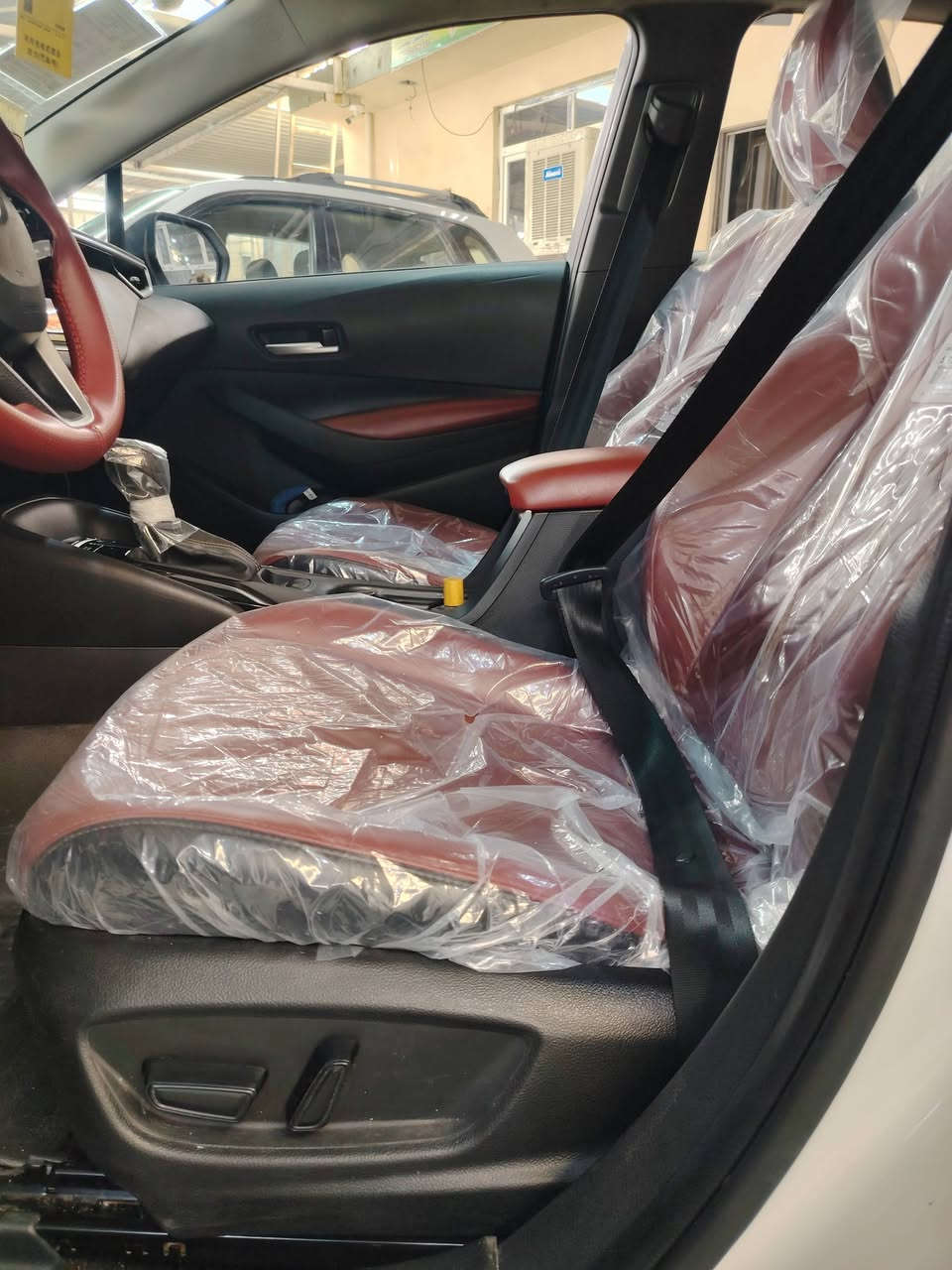 للبيع كورله موديل 25 شكل أمريكي كفاله عامه فول الفول كشنات كهرباء داخل احمر رقم بغداد باسمي السعر 157 بهيه مجال بسيط مكان بغداد الوسفيه للااتصال ***********
