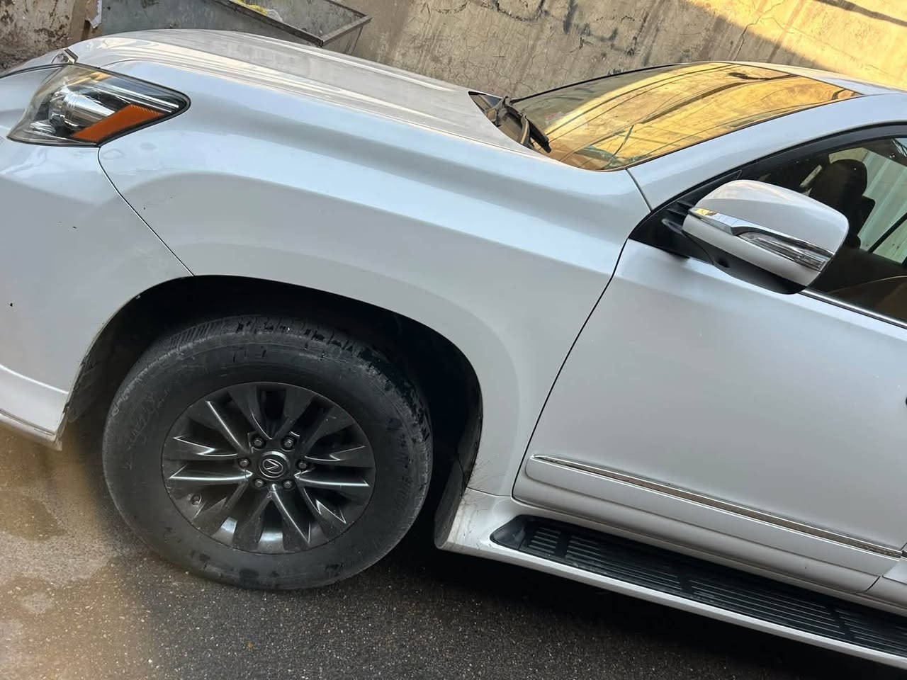خليجي 8 سلندر
كير ومكينه بحاله ممتازه وغير مفتوحه 
جلد
 فتحه سقف 
كاميرا
 كشنات كهرباء 
جكات 
مكفوله من الكص 
مري شفط 
تبريد 3 قطع 
ثلاجه 
نظام بلوتوث 
نظام ايكو 
تحكم ستيرن جهتين 
بصمات 2 
بدون ايرباك 
مداخل للشحن 
لاتوجد اي التزامات او ديون على السياره 
باسمي السياره 
سياره جديده و نظيف جدااااا 
التفاصيل تواصل عل خاص / رقمي ***********
موقع السياره بغداد
