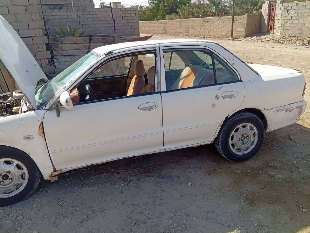 للبيع مكينه كوراله وكير نظيفات
مكاني ناصريه سوك شيوخ.. سعر 750 قفل قفل 
الشراي يجي خاص او يتصل ***********
