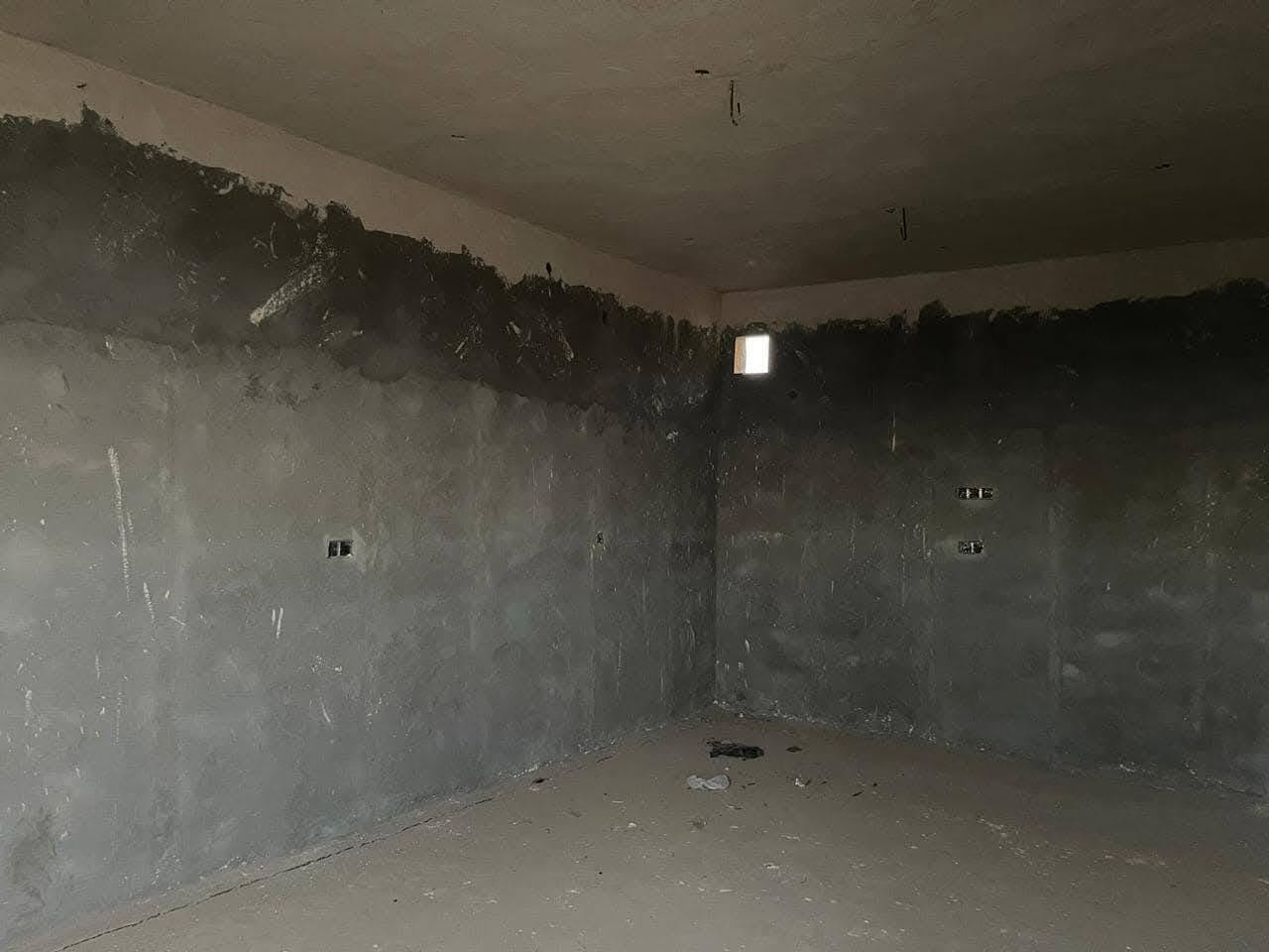 هيكل للبيع منطقة 22  بلبدايه@
#المساحة 250 متر
3 غرف وصاله ومطبخ وبراني وحمامات داخلية وخارجية وتهويات كونكريت مسلح 
#السعرالكلي 130 مليون مطلوب لمصرف الاسكان 55 نفد 65 مليون للشراء يراجع مكتب الناجح للعقارات السماوة حي الحكم قرب مرطبات فستقه 
#مكتب- الناجح للعقارات 
للإستفسار اكثر مراسلتنا ع الخاص او الاتصال ع الرقم التالي ***********بي وتساب /*********** بي وتساب 
#او مراجعة مكتبنا الواقع في
#الحكم / مجاور مرطبات فستقه علمأ دوام مكتبنا من 9 صباحأ ال 10 ليلأ اخوكم ابو مصطفى للعقارات 
{تابع صفحة المكتب }
