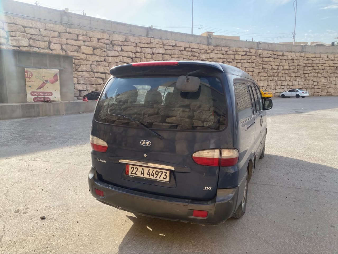 ستاراكس موديل ٢٠٠٦ سیار مابیها ای ضرب بدون صبغ  تبرید و کیر بشرط محرك بی صرف سیارە بنزین و غاز سنویە ورقم جدید. لحد 2031 بسمی مکان سیارە بکرکوك سعر 105 بیها مجال قلیل حك الجيه
***********
*********** كركوك, العراق
