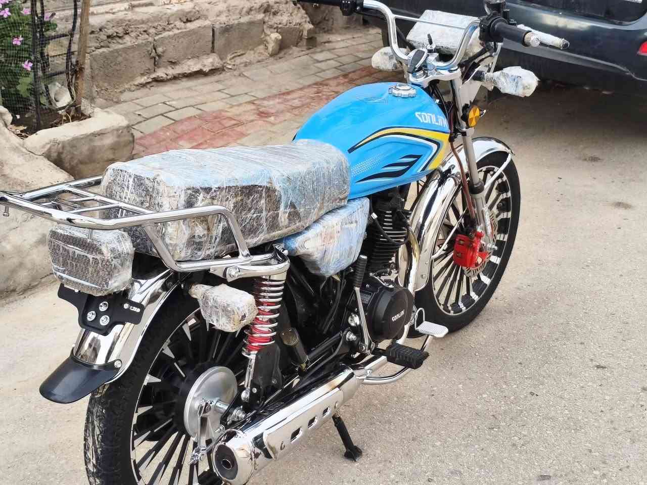 سيفان • ٢٠٠ • ٢٠٢٥