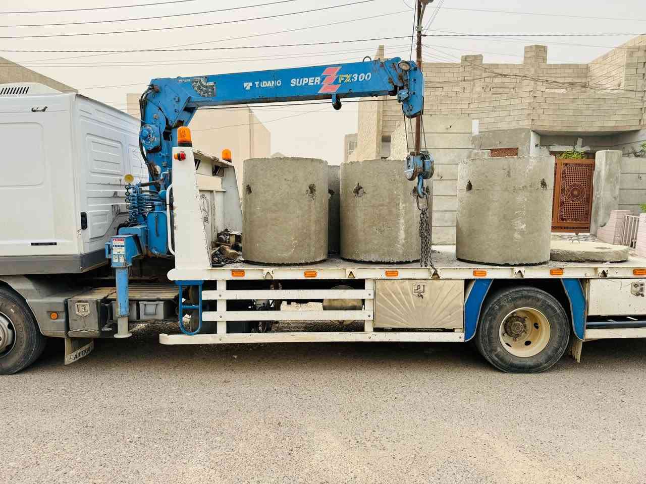 حفاره برينه (فتال) 
لحفر  بئر مياه التصريف مجاري المنازل ولحفر قواعد الجملونات والمباني 
مع توفير الغلاف الكونكريتي الحديث 
للأستفسار
مامون    (***********)
(***********)
