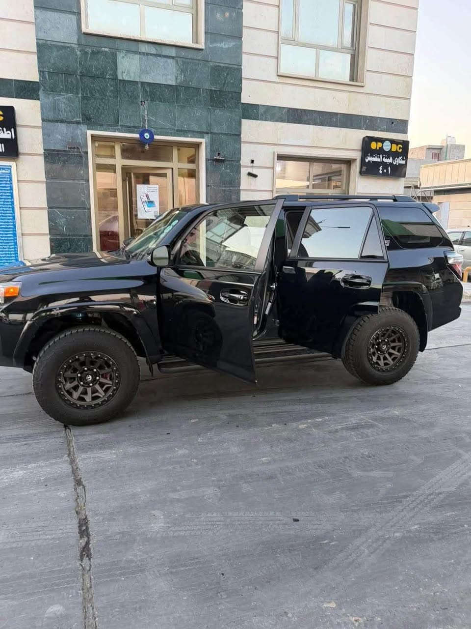 ‎
TOYOTA  4RUNNER 2022🔥 
Trd of road ⚽️ 🏃🏼

(كلين تايتل) بدون حادث
محرك 6 سلندر 
فول مواصفات
- فور ويل ٤x٤ - فتحه - كامره 360 - كشنات تدفئه - رادار + كامره اماميه - كشنات جلد اسود 
ماشي 50 الف مايل 

 ***********
