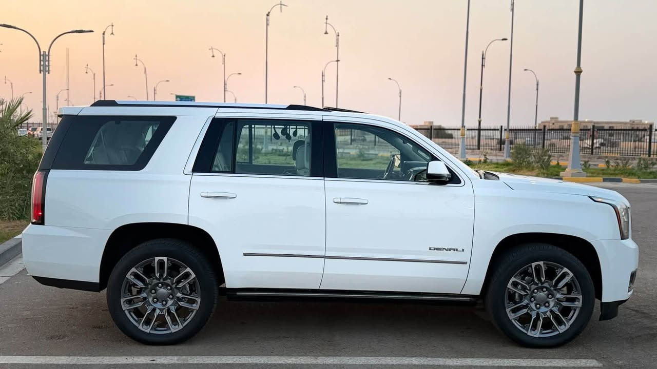 السلام ؏ـليكم يوكن دنلي موديل 2016 خليجي رقم سليمانيه الجديد
مكينه 5300 فول مواصفات 146KM
جديده السياره 
السعر :290
العنوان: بصره 
رقم الموبايل:***********
