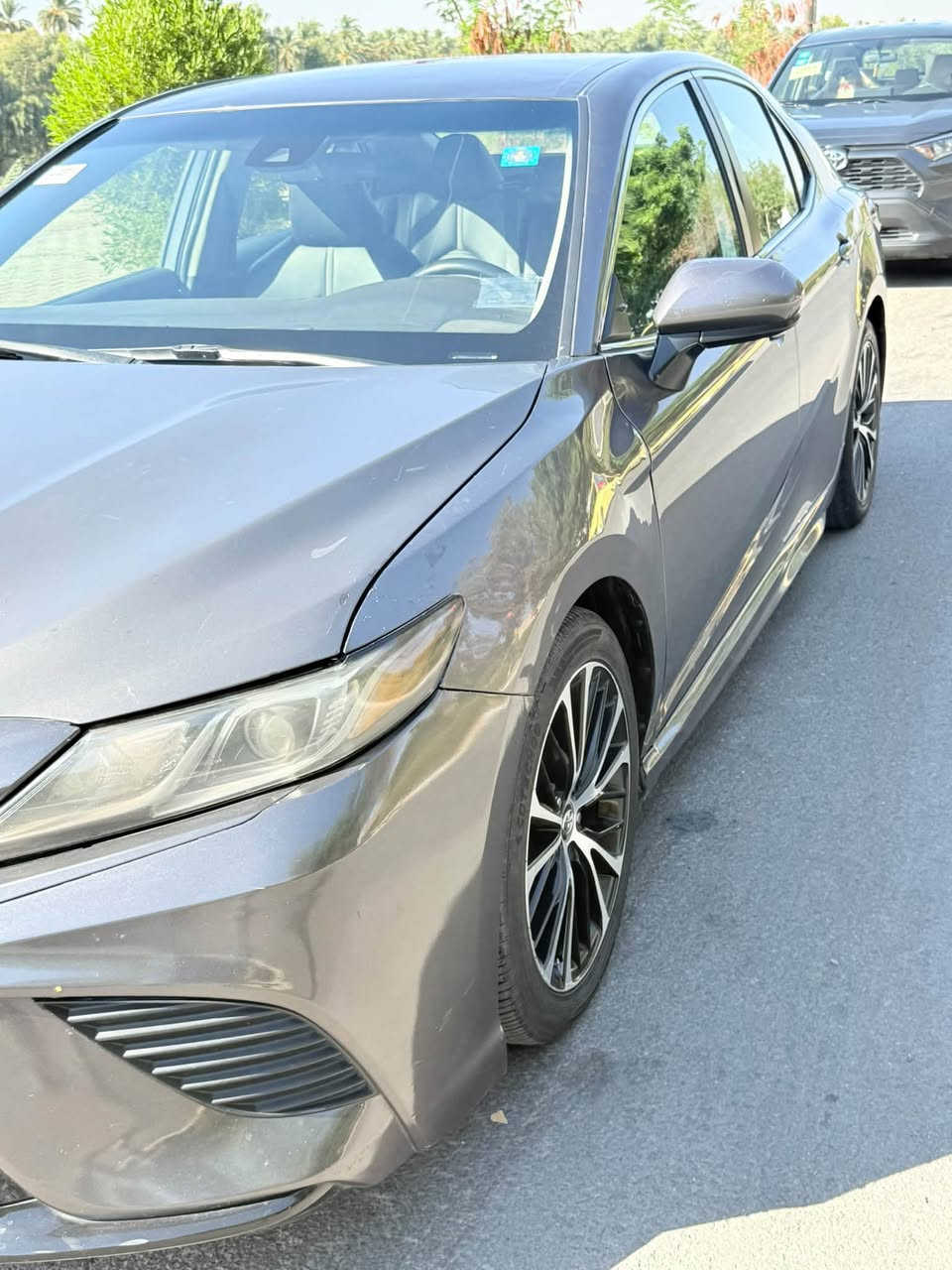 كامري 2020 رقم ديالى 

سيارة وارد امريكي 
حادثها بنيد فقط بدون ارباك بدون دواخل 
السيارة احلى من الصور 
كير مكينة مكفولات 
تبريد ثلج
صدر امامي + خلفي  كلج جديد 
السعر 165$ بيها مجال بسيط 

للأستفسار ‭***********‬
