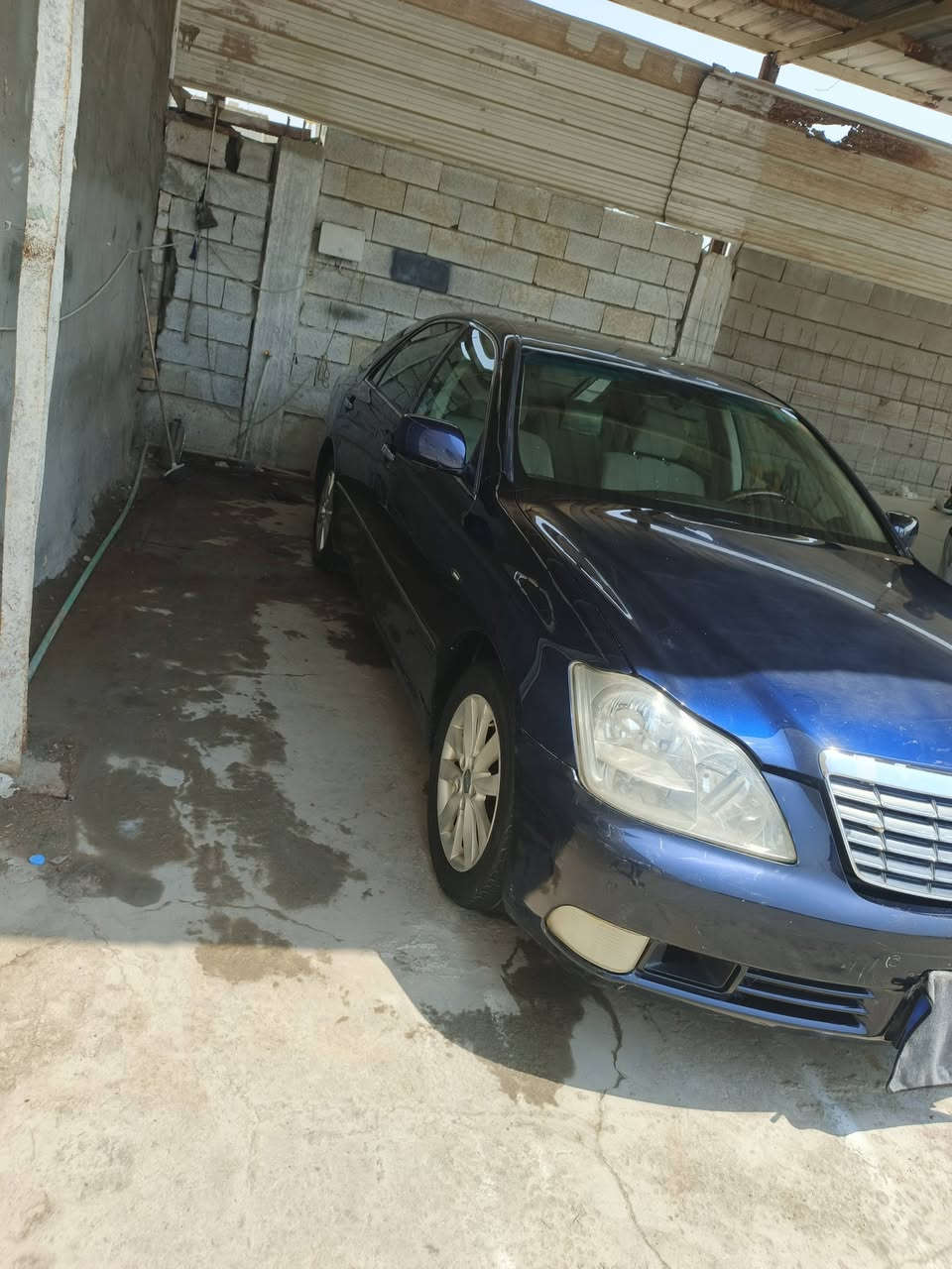 سيارا لبيع شاهينا ادوات ماماشيا كصتين قمارا وجنطا كفاله كير حدادجديد مكينا كلا جديد لونها حبري تلث دكم ثلاجا بردا خلفيا تبريد ثلج سعر 35وبيها مجال قليل مكان البصره ***********
