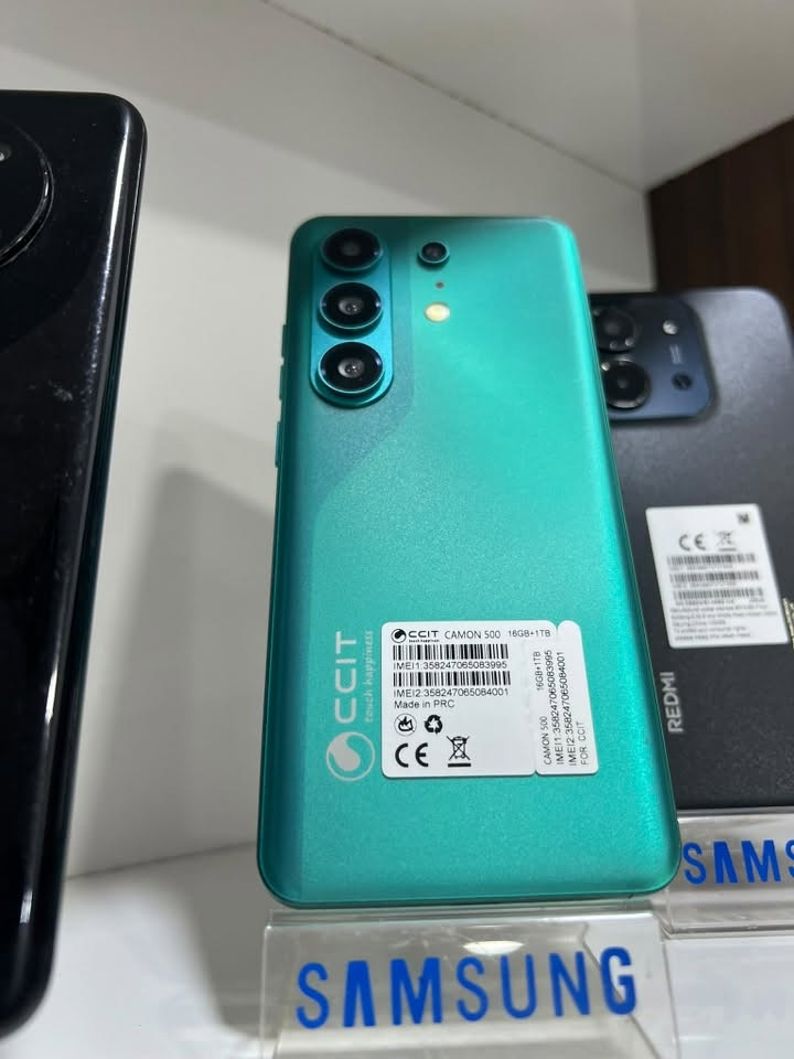 ريلمي c61
ذاكره 128
نضام 14 
بلادي 
العنوان الضباط مجاور مختبر طيبه
اسعار مناسبة
***********
