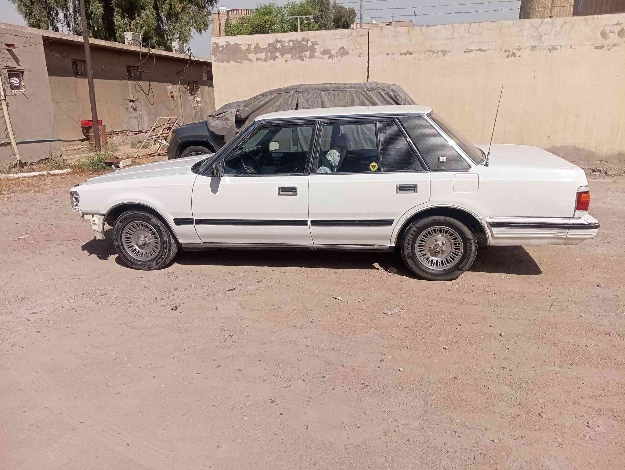 سلام عليكم سوبر موديل 84 سياره مصبوغه حزام مكينه وكير ونجي جدد مكفولات كهربائيات كله شغاله سياره نقص فقط دعاميه سياره جاهزه رقم بغداد سعر 35وبيه مجال لطيبين مكان بغداد حي جامعه الارقم ***********
