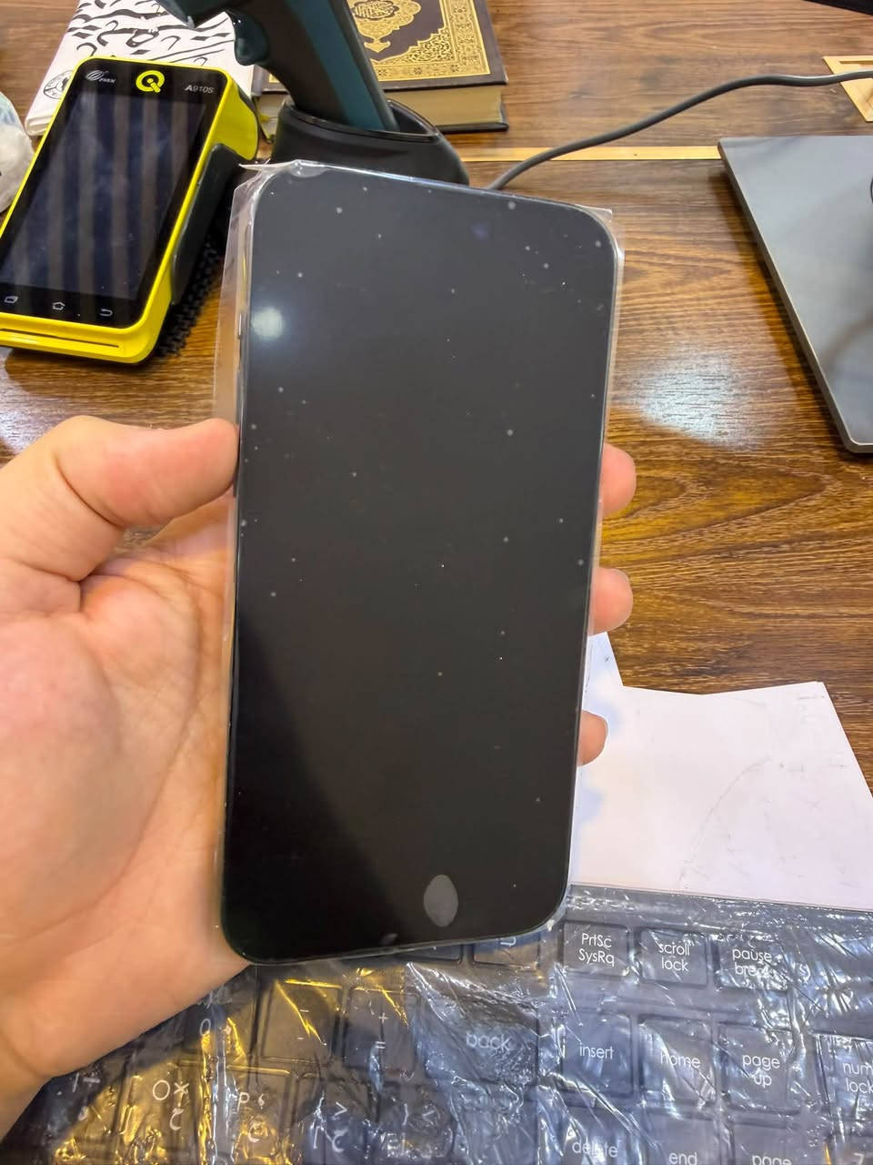 ايفون 14 بروماكس • ٢٥٦ • بطاريه ٨٧٪