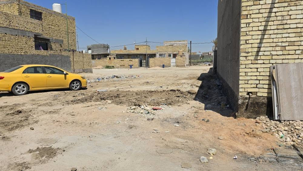 قطعة أرض للبيع طابو زراعي سند ٢٥ تحويل مباشر
المساحة ٣٣٢ متر 
واجهة ١٧ الا ربع ونزال ٢٠ 
قطعة حلوة مربعة خدمات ماء كهرباء مولدة 
الموقع شارع علي قمارة 
للاستفسار  عن التفاصيل والسعر 
اتصال  ***********
