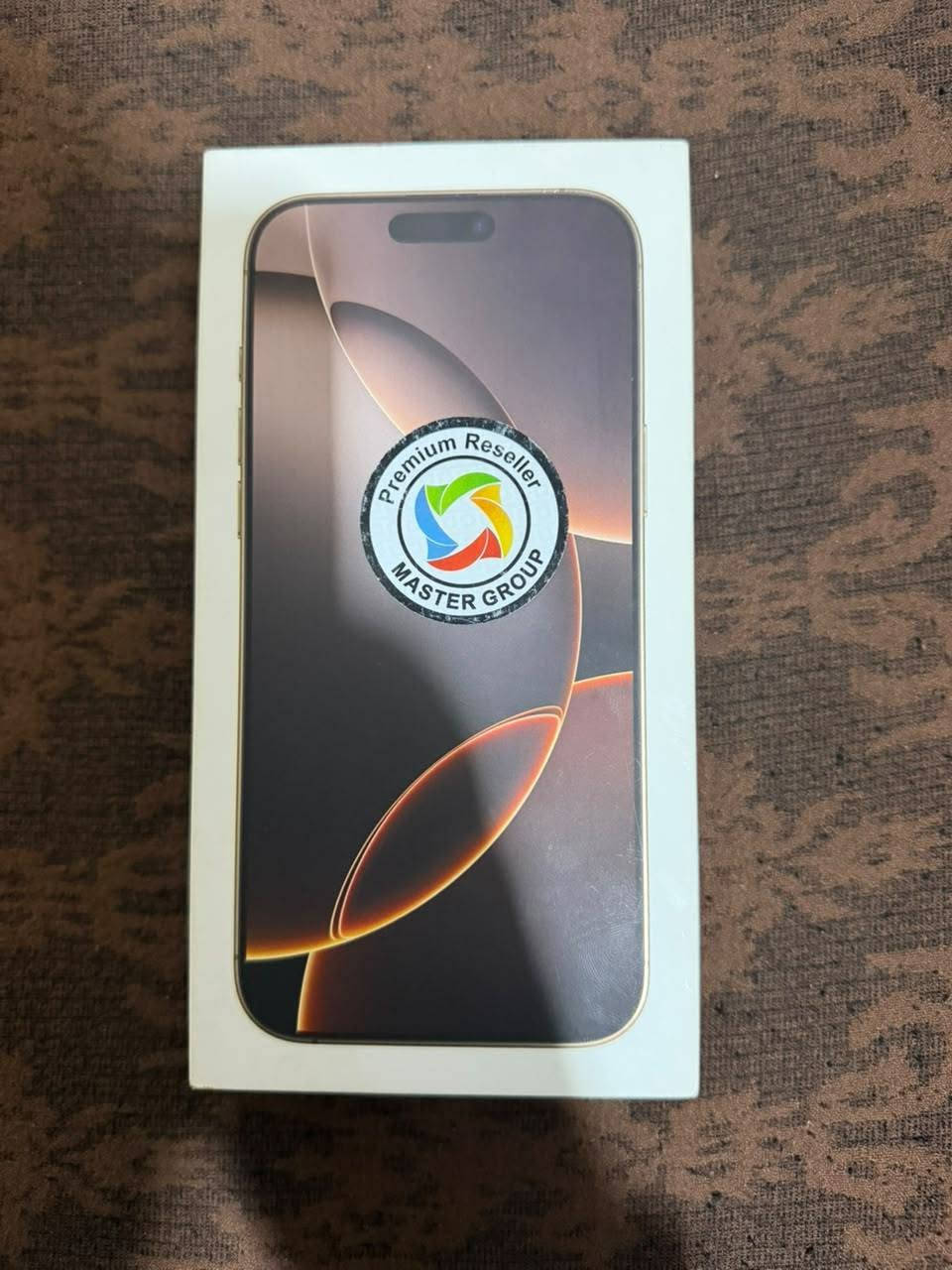 آيفون ١٦ برو ماكس • ذهبي • بطارية ٩٧٪