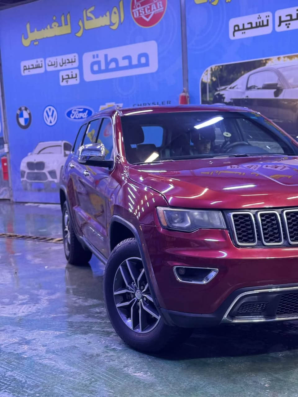 موصفاتهة
جيب الاريدو لون ماروني 
موديل ٢٠١٧ تو ويل 
كشنات جلد تدفئة تبريد تشغيل عن بعد
مكينة ٣٦٠٠ مكفولة كير مكينة 
ماشية ٦٥ الف 
السعر ١٧٠ ورقة وبيهة مجال شي بسيط حك الجية🤍
والحداث موضح بل صورة الرقم والاستفسار ع رقم ***********
