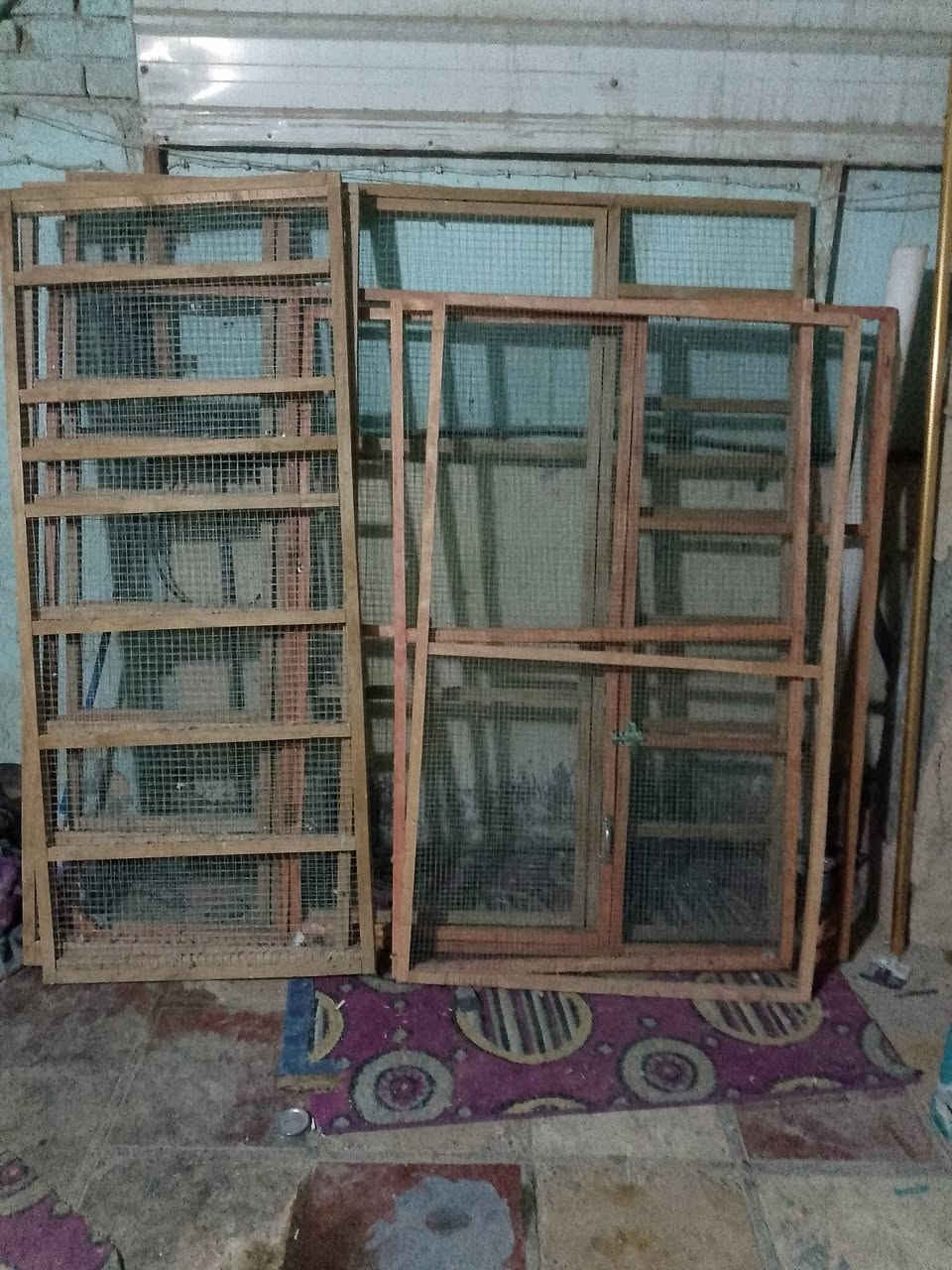 ابراجه عدد 2استعمال موسم واحد فقط فتح وشد متنقلات سعرهن 145وبيهن مجال  مكاني حله شارع 80 ***********
