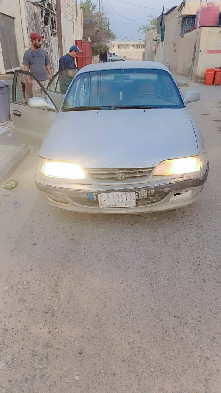 للبيع سوناتا موديل 94 كير عادي مكينه 2000  سنويه صارله شهر منتهيه راعيه يريد تحويل سعر 25 مكان ناصريه مركز  رقم موبايل ***********
