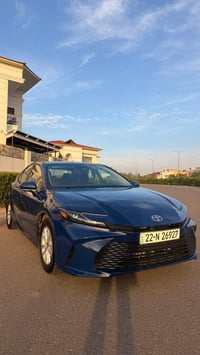 كامري LE • ٢٠٢٥ • بدون صبغ