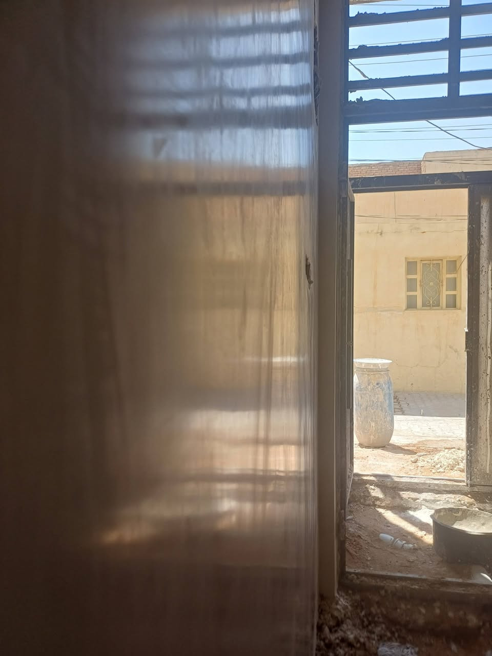 متفرغ • جص وسمنت • كادر متكامل