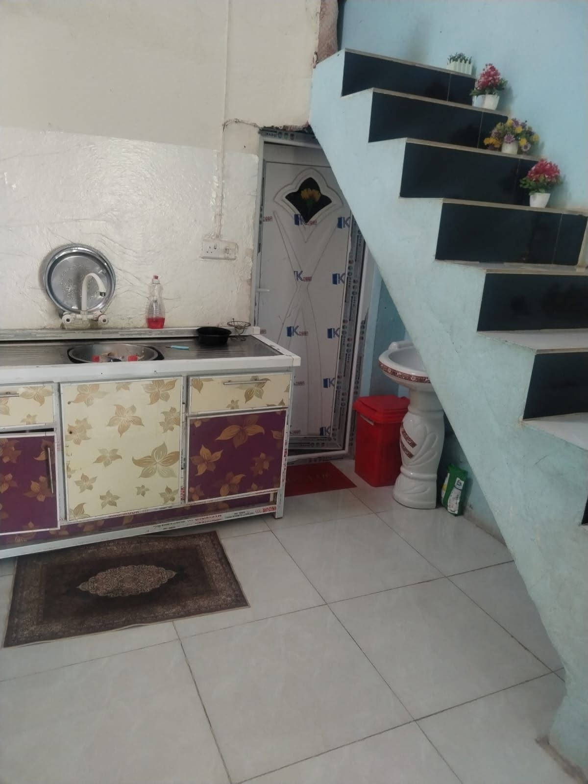 السلام عليكم 
بيت للبيع اصلاح زراعي الموقع المحاويل نهاية حي الشهداء قرب منتزه الربيع  موقع مميز المساحة  500 م  وبناء البيت بلوك السعر 66 بيه مجال للاستفسار الاتصال على رقم الهاتف ***********

