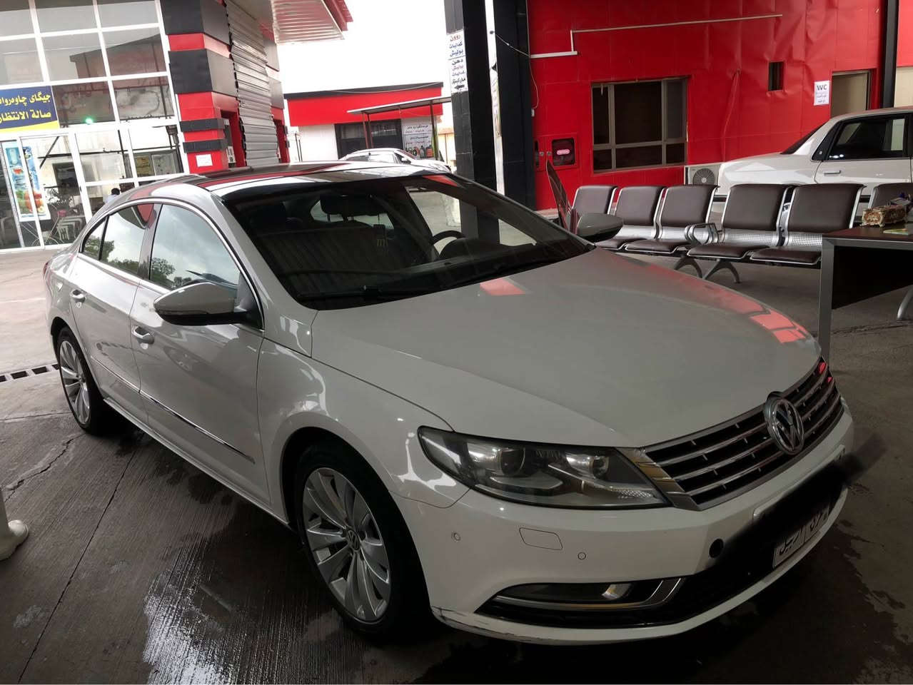 Passat Cc 2013 

🔥 للبيع Volkswagen Passat CC 2013 – 2.0 TSI Turbo 🔥

🚘 موديل 2013
⚙️ محرك 2.0 TSI Turbo
🔄 قير أوتوماتيك
✨ شكل رياضي وفخم
🛋️ داخلية جلد
🌙 فتحة سقف
❄️ تكييف
🎛️ تحكم بالمقود
🚗 سيارة مريحة وثابتة بالطريق

📍 الموقع: أربيل

💰 السعر: 105 مليون دينار
💵 بيه مجال للجادين فقط

🔍 الفحص مفتوح للمشتري بأي مكان يختاره.

📞 للتواصل: ***********

🔥 للجادين فقط — السيارة تستاهل المعاينة. أربيل, العراق
