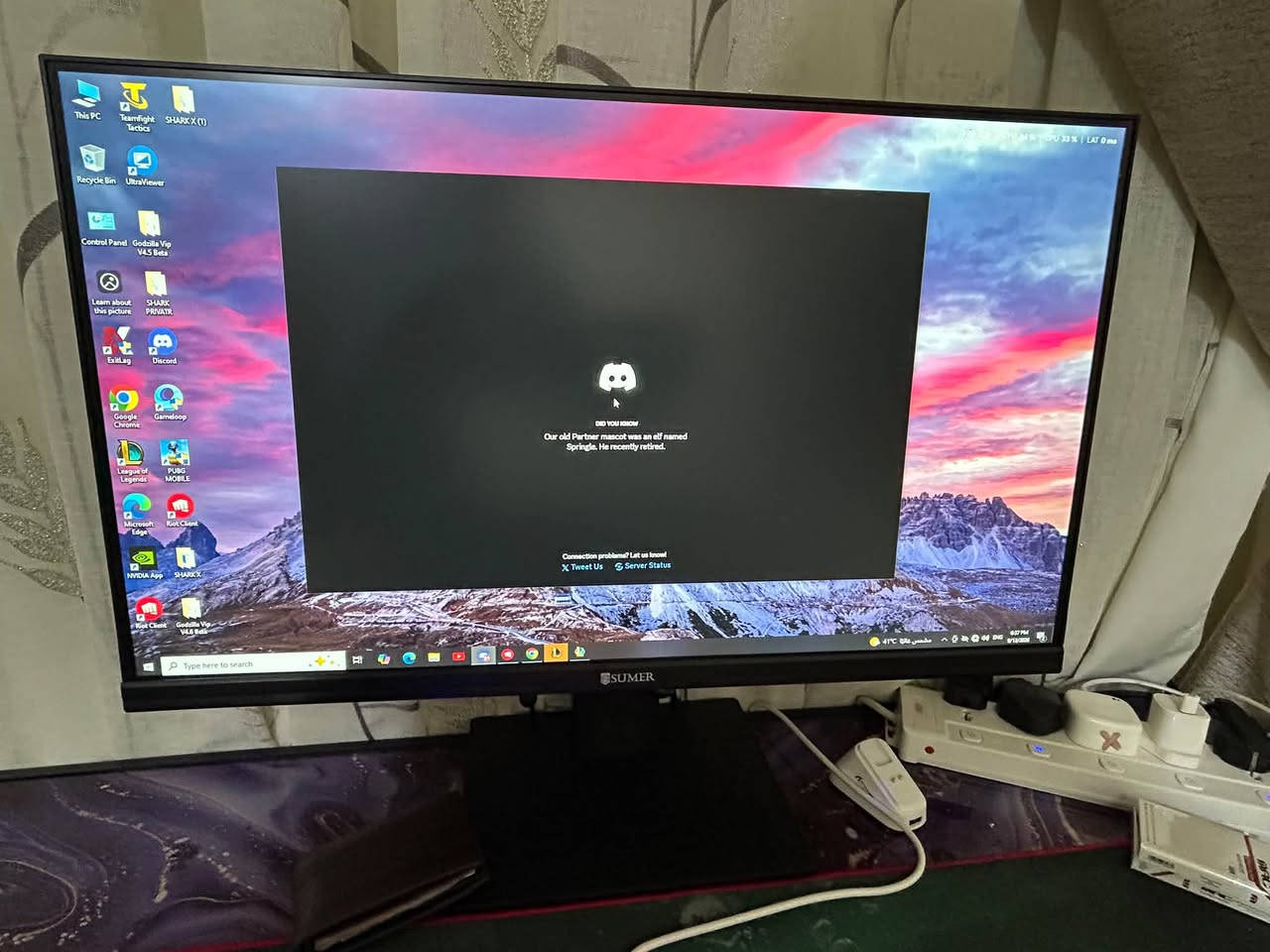 ً
السلام عليكم شباب 
حاسبه للبيع مواصفاته حلوه ولطيفه 
Amd ryzen 5 5600x 6_core processor
كارت الشاشه RTX 3060 Ti nvidia 
رامات 16 
المبرد مائي
وياها شاشه حجم 27 شركة sumer 
180 هرتز  
الحاسبه تخبل من كل النواحي رايده بمليون و150 الف 
مكاني بغداد السيديه وهذا رقمي ***********

نص مكتوب في الصور:
- About Your PC is monitored and protected. See details in Windows Security Installed RAM 16.0 GB Speed: 3200 MHz Processor AMD Ryzen 5 5600X 6-Core Processor 3.70 GHz Graphics Card 8 GB NVIDIA GeForce RTX 3060 Ti Storage 699 GB 142 GB of 699 GB used DESKTOP-1CD22L2 B550M AORUS PRO-P Rename this PC Copy Device Specifications Device Name DESKTOP-1CD22L2 Processor AMD Ryzen 5 5600X 6-Core Processor 3.70 GHz Installed RAM 16.0 GB Graphics Card NVIDIA GeForce RTX 3060 Ti (8 GB) Storage 233 GB SSD Lexar 250GB SSD, 466 GB WDC WD5000AVVS-63H0B1 Device ID 30934AD0-9E4D-4F61-8572-05E8F89A821B Product ID 00330-80000-00000-AA796 System Type 64-bit operating system, x64-based processor Pen and touch No pen or touch input is available for this display Frequently asked questions How does having 16 GB or more of RAM impact my PC's performance? Can I run modern applications smoothly with this RAM capacity? Is my GPU sufficient for high end gaming and video experience? How can having a dedicated GPU enhance my experience and productivity? Am I running the latest version of the Windows OS? What is the latest Windows version?