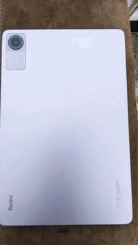 ريدمي باد SE جهاز نضيف شغال كامل ذاكرة 256 عشوائية 8+4 ملحقاته حافضة و...