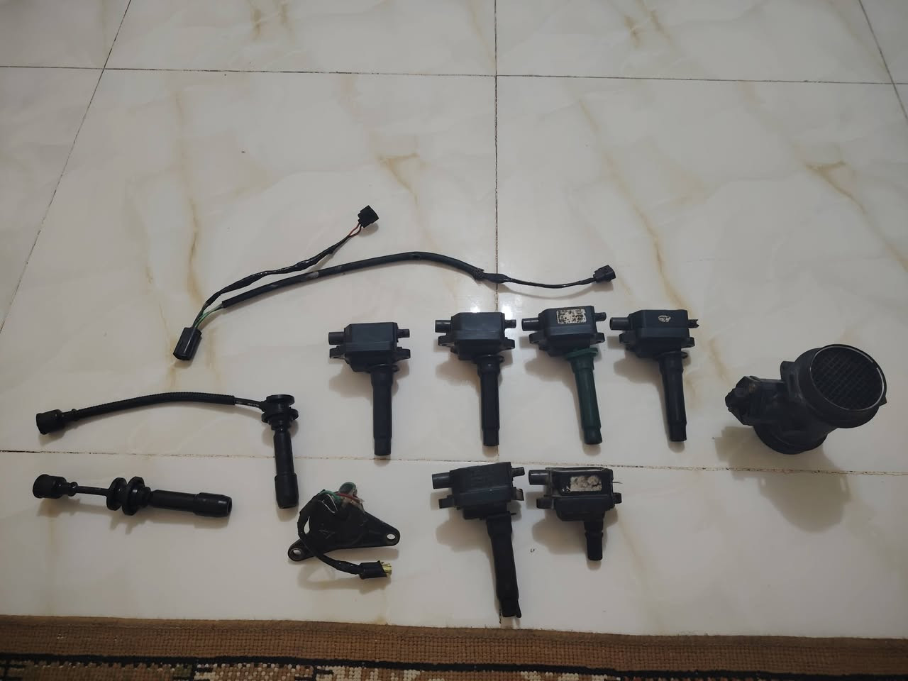 غراض البيع  مجاول تفصيخ كيه سبورتج ٩٤ مسكر شرط الشقل +ضفيره مجول +واير بلك مجول +كلوبات +تاروسه + الستفسار أكثر  الاتصال على الرقم ***********
