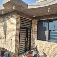 الخاجيه عميشه • ٢٠٠م • طابق ونصف