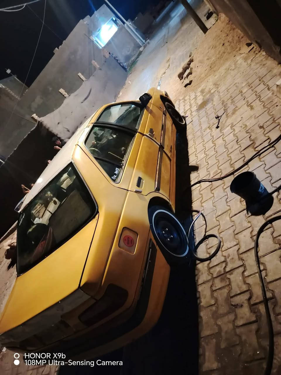السلام عليكم
اخوان بيجو باص موديل ١٣ رقم سيارة بابل 
سيارة مصفره هيئة و غرامات العوان السماوه 
شرط التحول لاستسار أسفل لارقم 
***********
