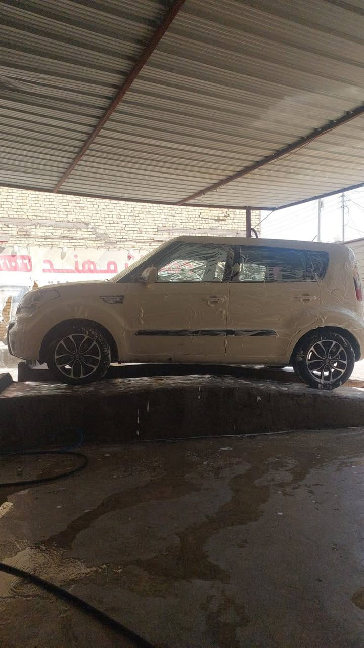 السلام عليكم  صول موديل 10 كصه جنطه متوم الرقم الانكليزي جديد جاهزه من كلشي تبريد تتفئه حداديه تخم تاير سعر 40 للأستفسار ***********
