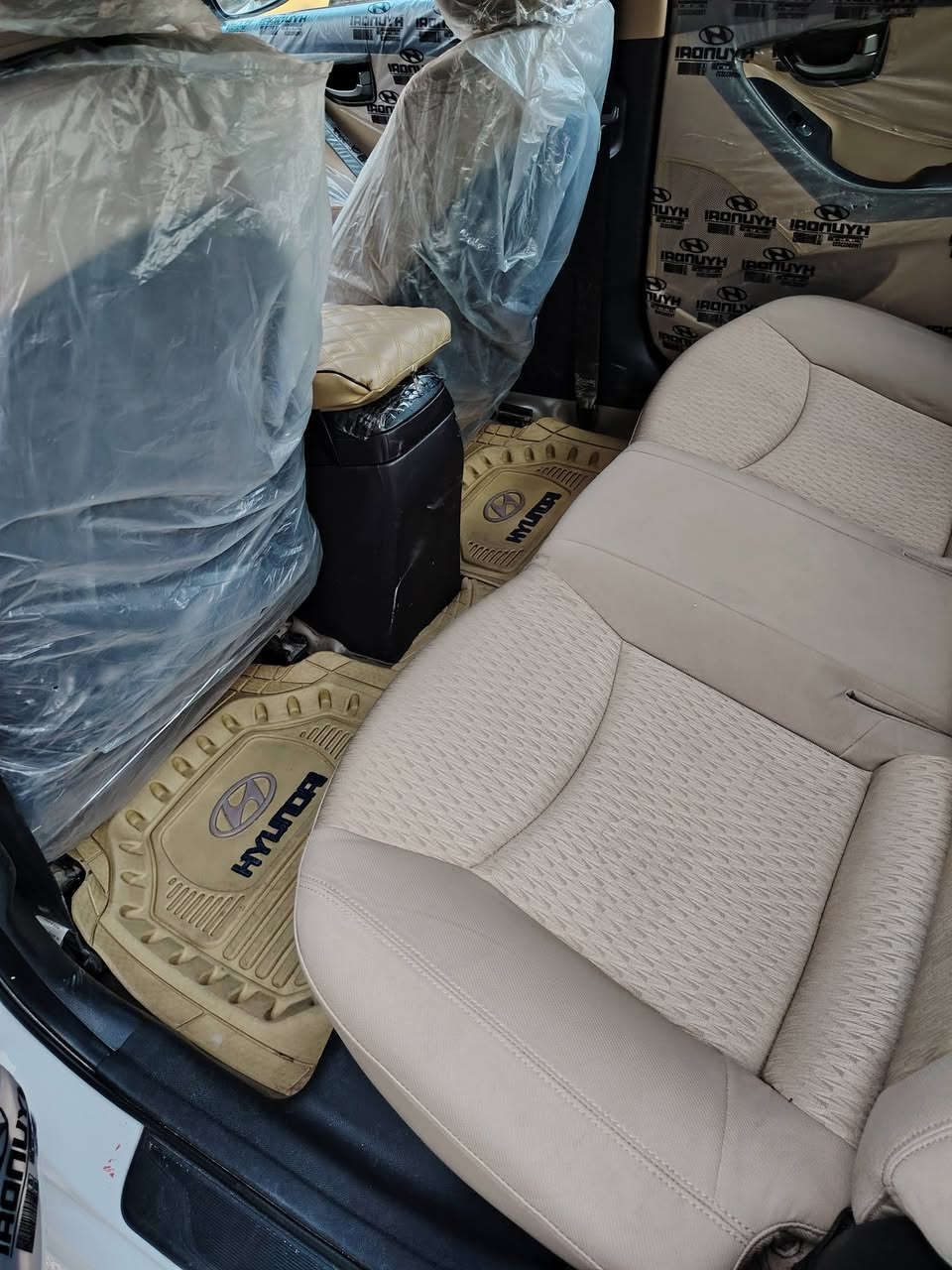 السلام عليكم
النترا موديل 13خليجي مكينه 1600دوش حداديه وكير ومكينه وتبريد اشاير بالمري بنوراما تخم تاير جديد السونار موجود ويه المنشور اقره السونار قبل متخابر 
السعر 85قفل مكاني بغداد 
***********
