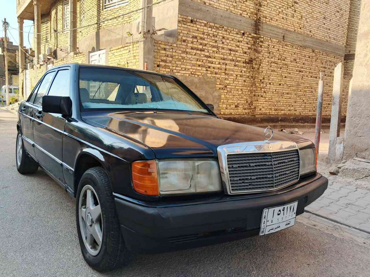السلام عليكم
للبيع مارسيدس نوع 190 

موديل 1991 

رقم نجف الماني 

كير ومحرك بلادي من غير تحوير 

حدادية جاهزة جديدة 

كشنات دوشمة جلد جديدة 

أرضية جلد بالكامل 

مكفولة من الضربة والتبديل 

مكاني النجف - كوفة للتواصل ***********

السعر 33 بيها مجال بسيط
