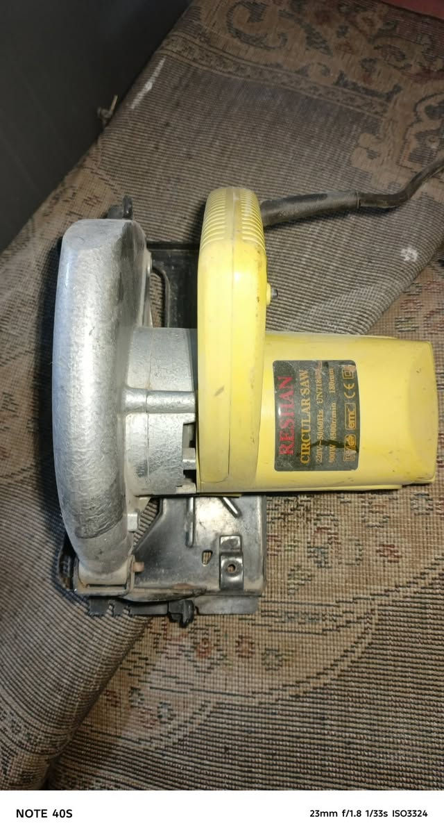 نوت 40S • ما تشتغل • بغداد شعله صدرين