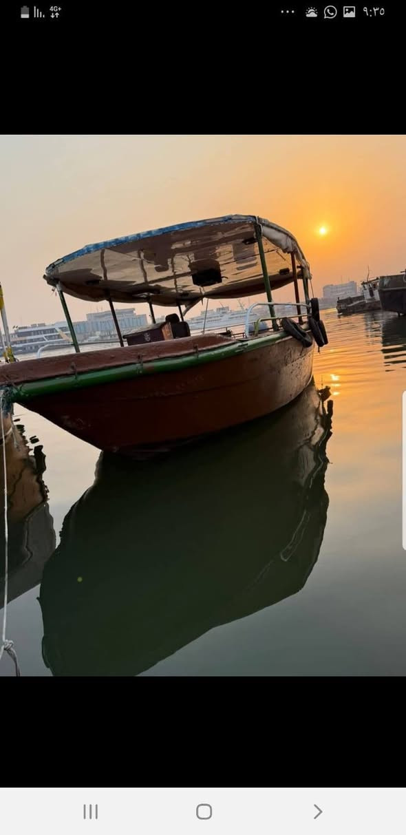 زورق للبيع مكينه ياماها 200 مامفتوحه
السعر 6 ملايين وبيه مجال 
للاستفسار ***********
