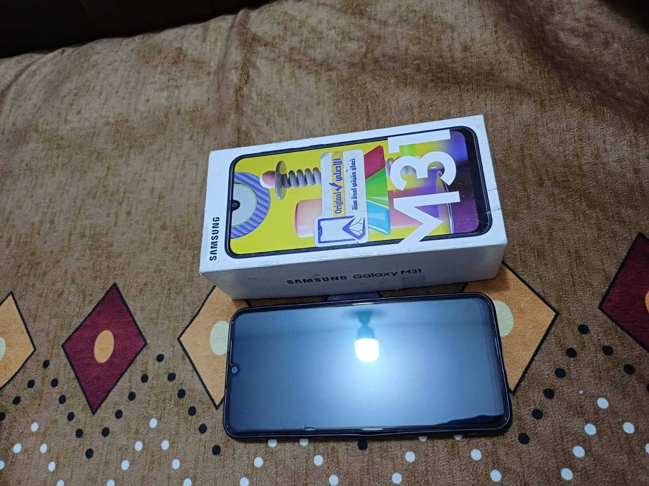 للبيع 
سامسونك M31 ذاكره128 بطاريه6000تنسه شحن تلفون مكفول من كل شي كامل ملحقات ما واصل اي تصليح سعره 165وبي مجال قليل  للشراي  مكاني بابل حصوه حي شهداء  وتساب ***********
