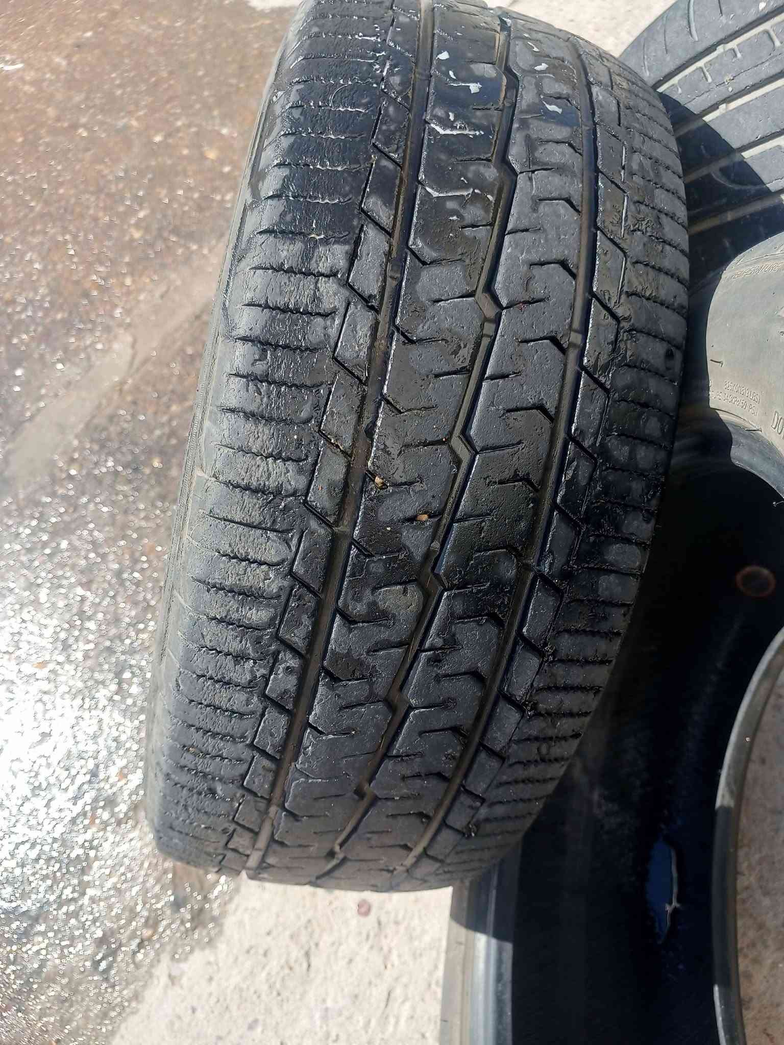 تايرات • ٤ قطع • حي الأمين