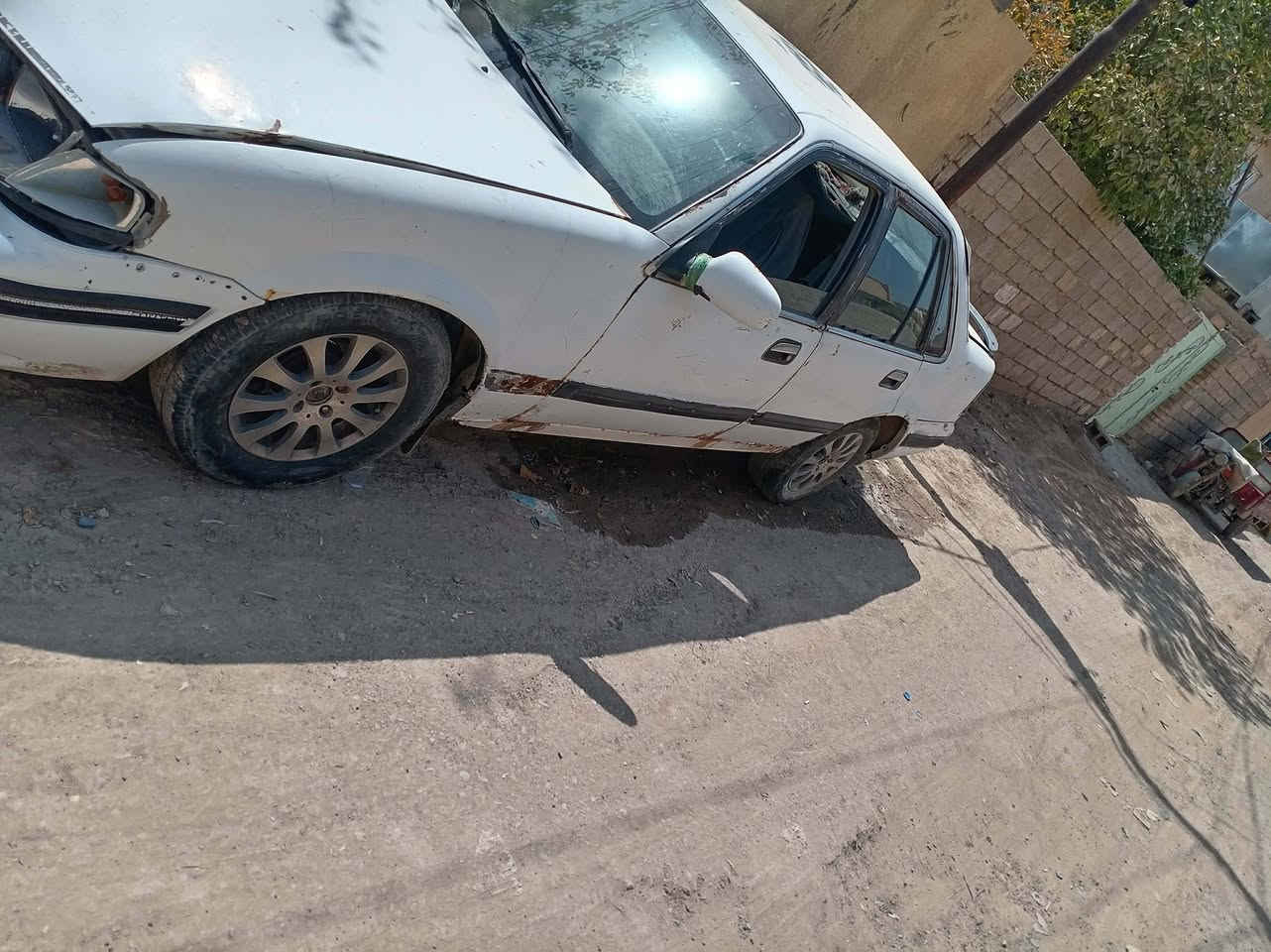 سلام عليكم شباب برنس للبيع مكينه وكير خير من الله  صدر مامي صدر خلفي خير من الله سياره جاهزه علا اخر حبايه سعر 14 وبيها مجال الطيبين مكاني ديالى الخالص واني مكلف بل نشر هاذا رقم صاحبه أتصل ودلل ***********
