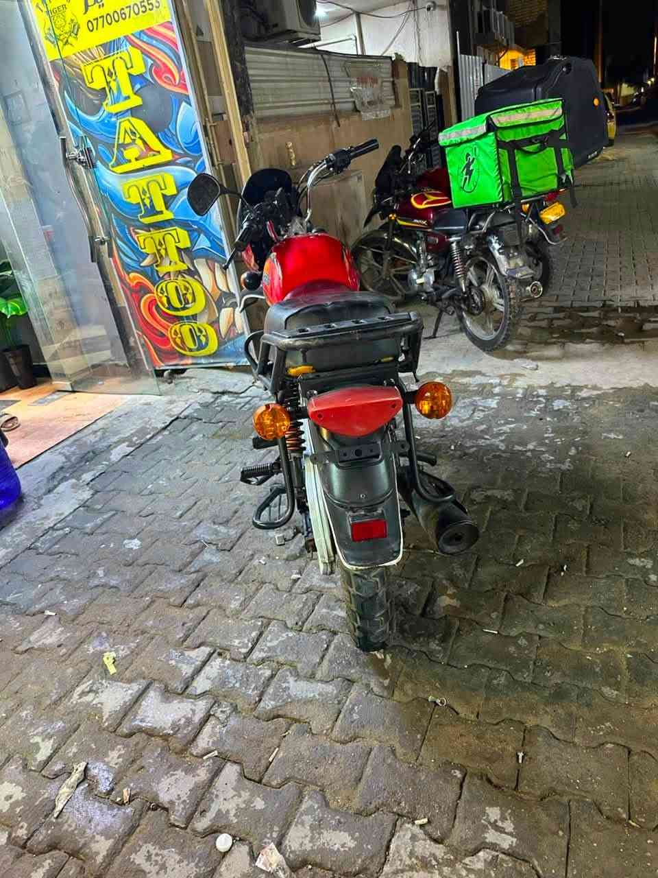 سلام عليكم بوكسر لبيع درجه مديل ٢٠١٨ درجه حلويه يرادله قبغ بانزين وترتيبات درجه بيه اوراق كامله سعر ٦٥٠ بيه مجال عنواني الاعظميه رقم ***********
