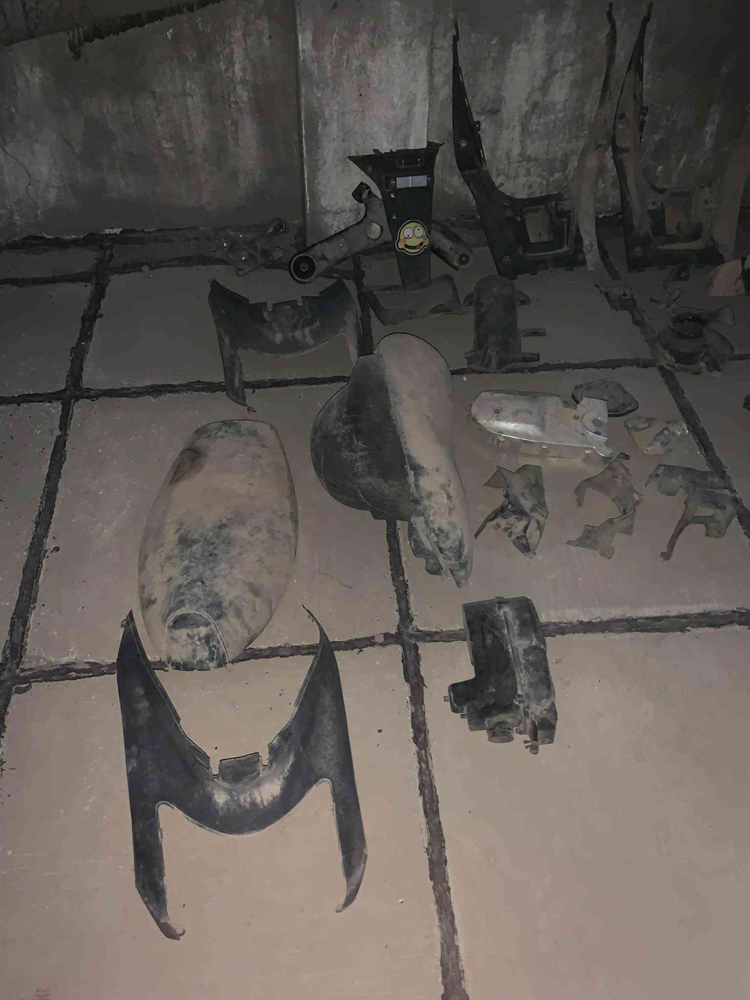 غراض دراجة ماكس 120 للبيع شلعة وحدة
ب150 الف قفل مكاني بغداد كرادة  ***********
