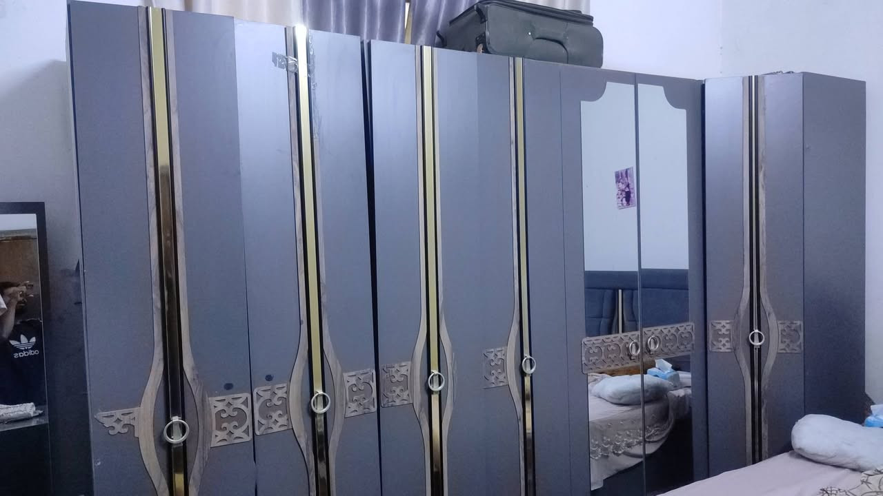 كربلاء باب بغداد • ٨ قطع • مستعملة نظيفة