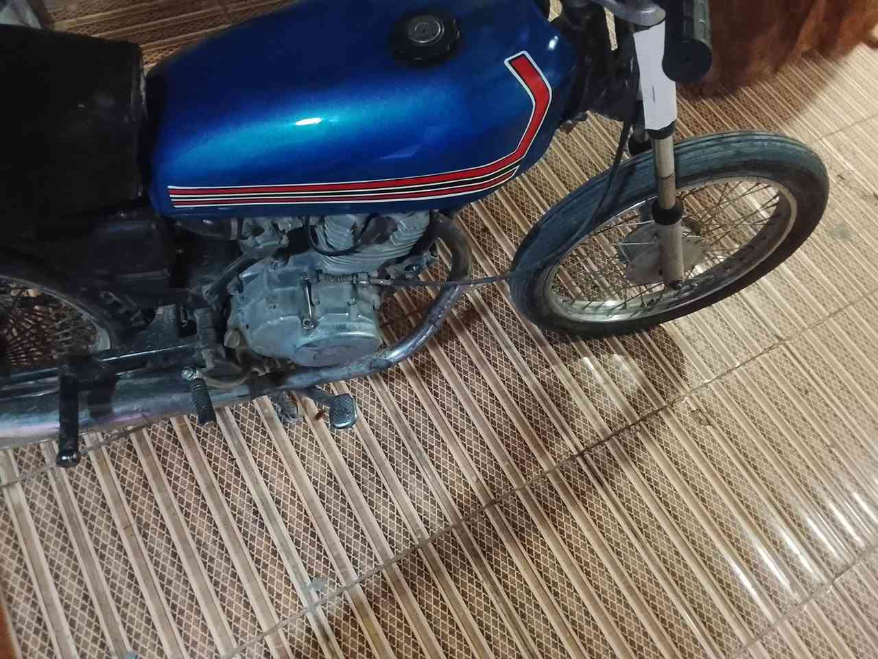للبيع كلك مكان سوق شيوخ سعر 250 وبيهة مجال ***********

