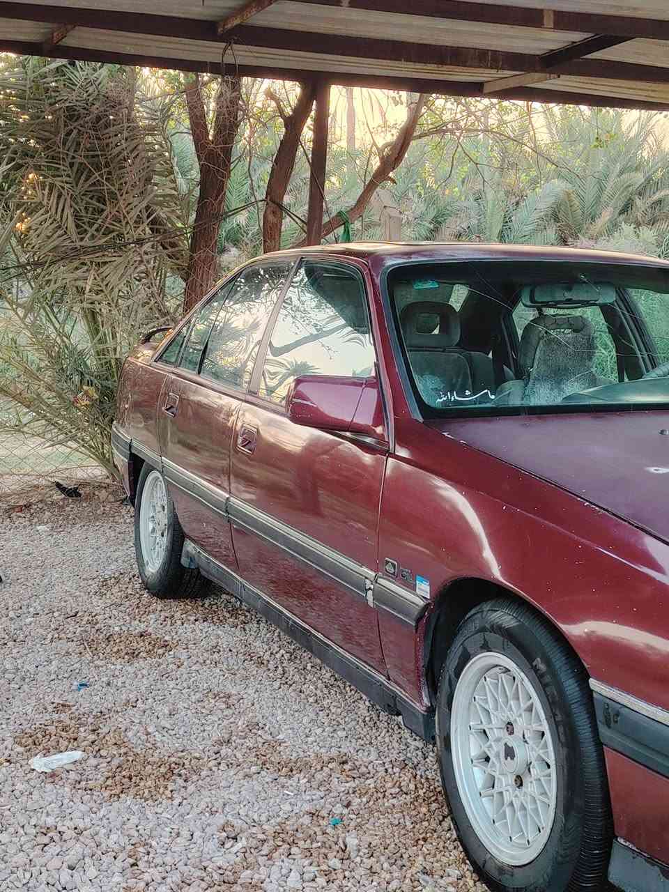 السلام عليكم اوميكا ٩١كيرعادي رقم بغداد بأسمي جاهزة مكينة وكير حدادية بالباكيت أوربي بدونتبريد سيارة حلوة ترايك وين ماتريد تخم تايرجديد بيهة جراد البنيد والقمارةوالجنطة بيع مستعجل تريد مداور تريد وكالة سنوية ٣١ السعر ٣٢ وبيهة مجال مكينة ٢٠٠٠استفسار ***********مكان الديوانية
