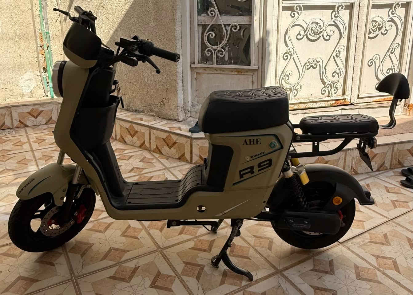 دراجة شحن R9 • بطاريات نفخه • نضيفه