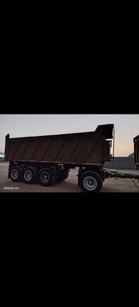 مقطورة • ٣ محاور • ناقص زوج تاير