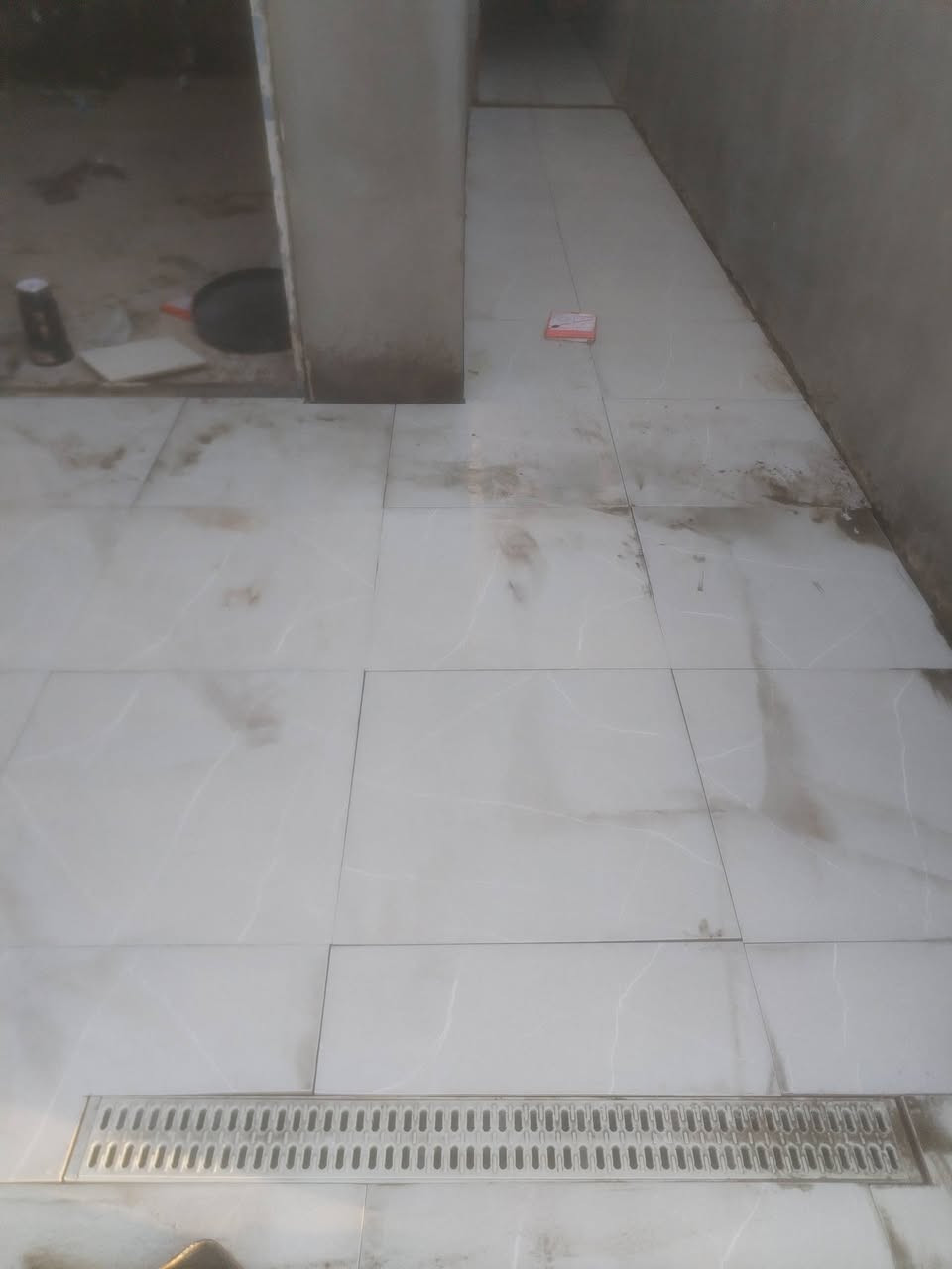 كادر سيراميك مستعدون لعمل كافة انواع السيراميك بورسلين اب 60×120/ 30×60
جداري ارضي 
استلام. مهندس 
مصداقيه بل عمل 
وتصال عل رقم متواجد واتساب ***********
